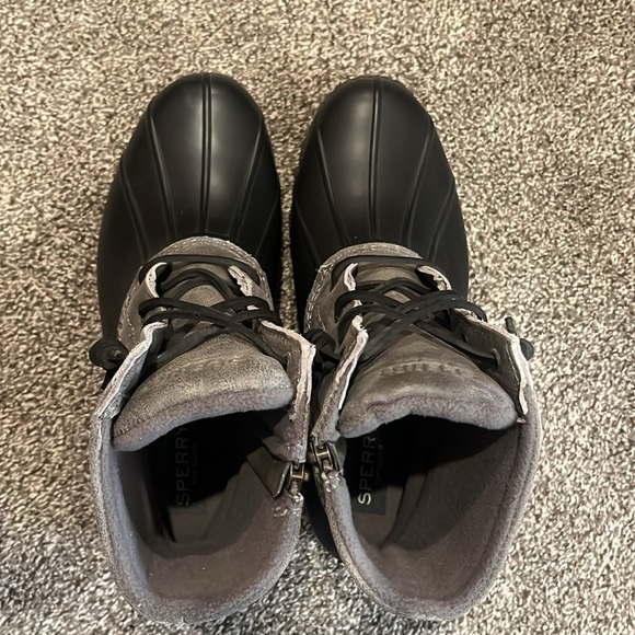 NWT Sperry boots - Picture 3 of 4